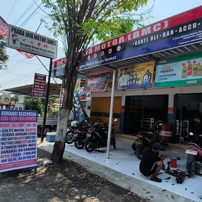 Kemitraan Bengkel Motor Center